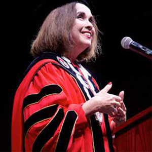 Adela de la Torre