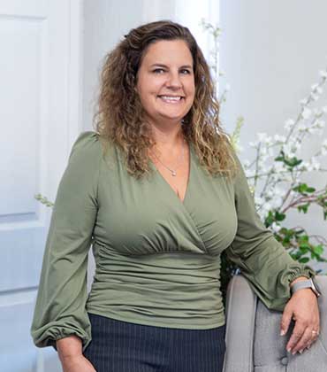 Jennifer Mongan, Academy of Natural Therapy | Education Insider Magazine | Massage Therapy School of the Year