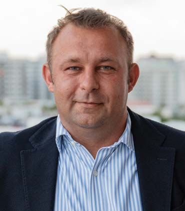 Denis Brovarnyy, AIT Technology School | Education Insider Magazine | Top Technology School