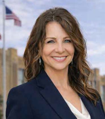 Dr. Tracy Stone