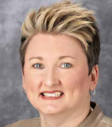 Dr. Courtney Bennett Dr. Courtney Bennett